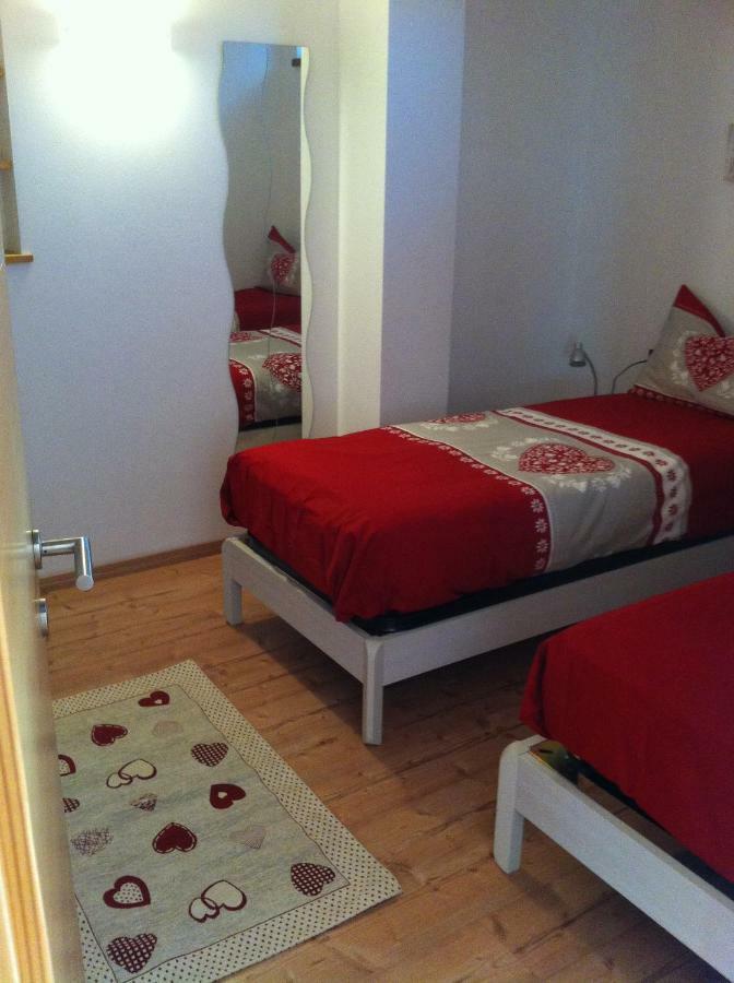 Casa Lory Apartment Vigo di Fassa Luaran gambar